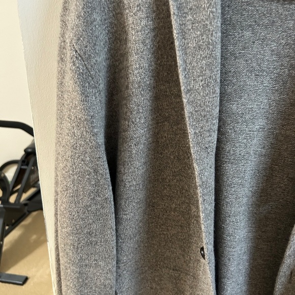 Banana Republic Italian Yarn Cardigan - XL - Picture 3 of 4